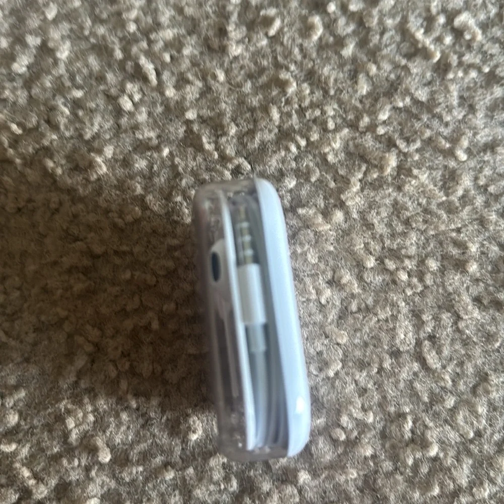 Apple White Wired Earbuds